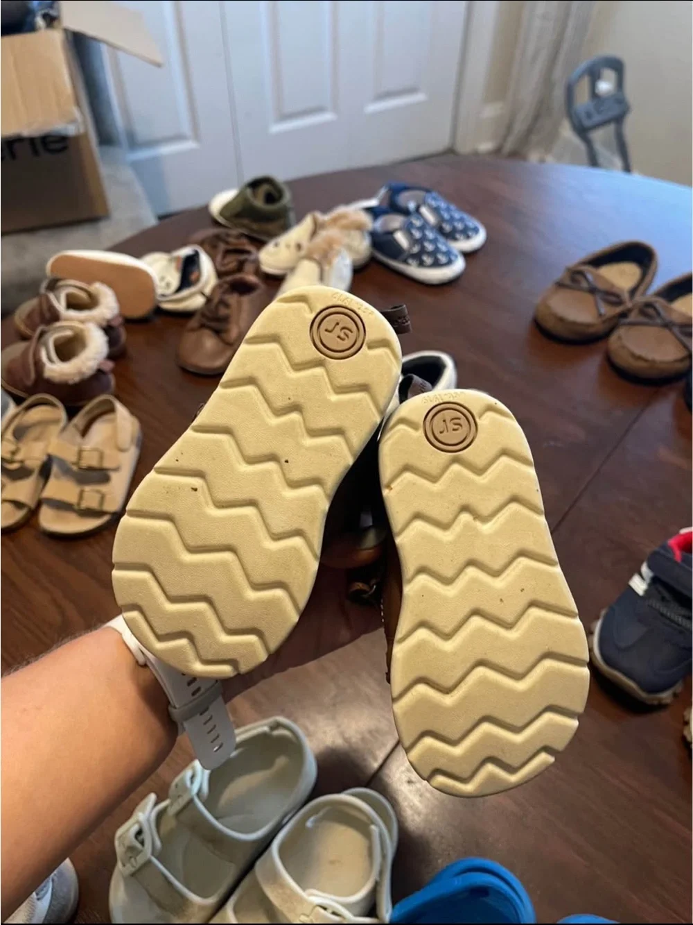 Stride Rite Brown Hook-and-Loop Toddler Dress Sneakers